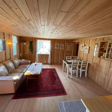 펜션 Charlet With Private And Stunning View!